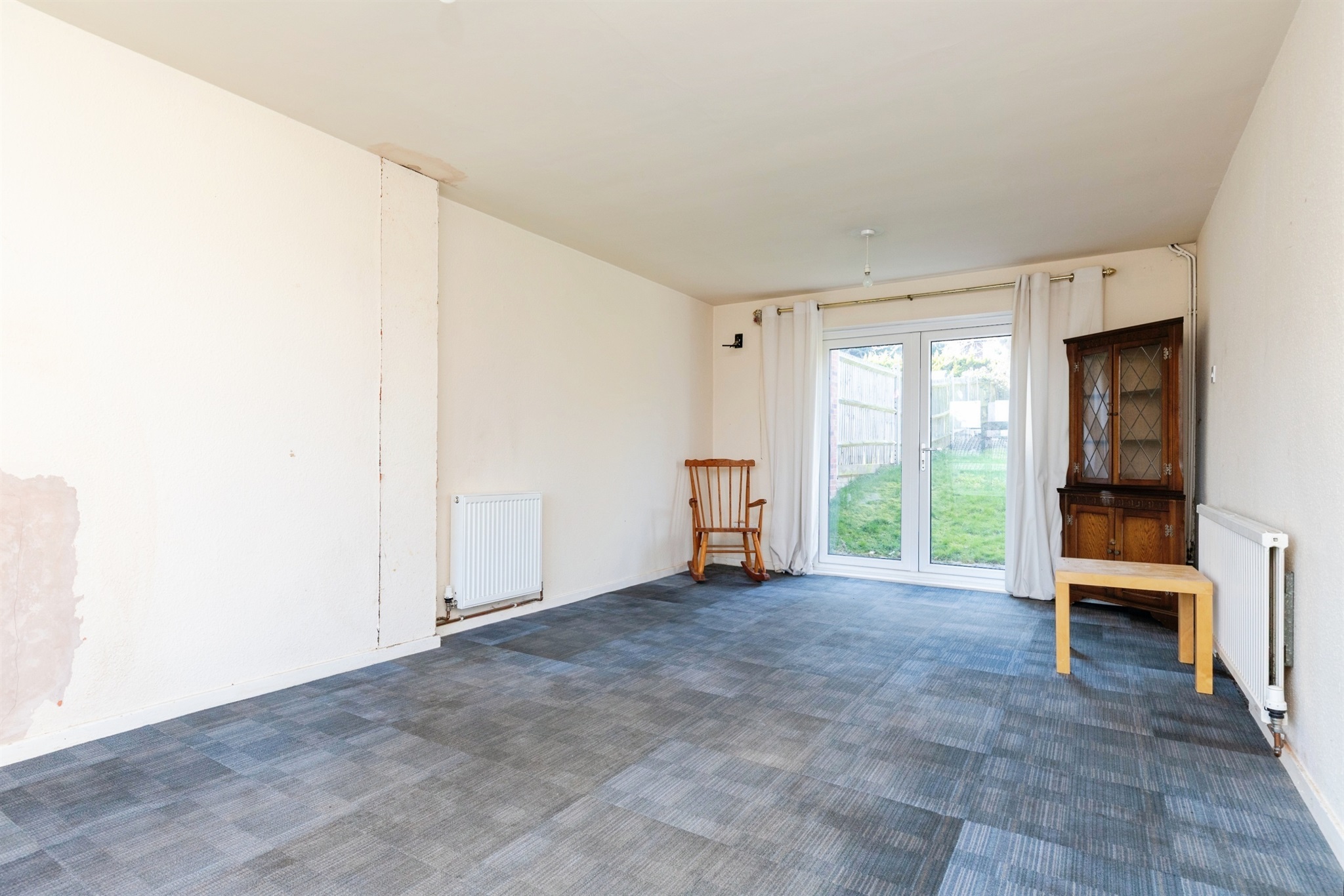 4 bed Semi-Detached
