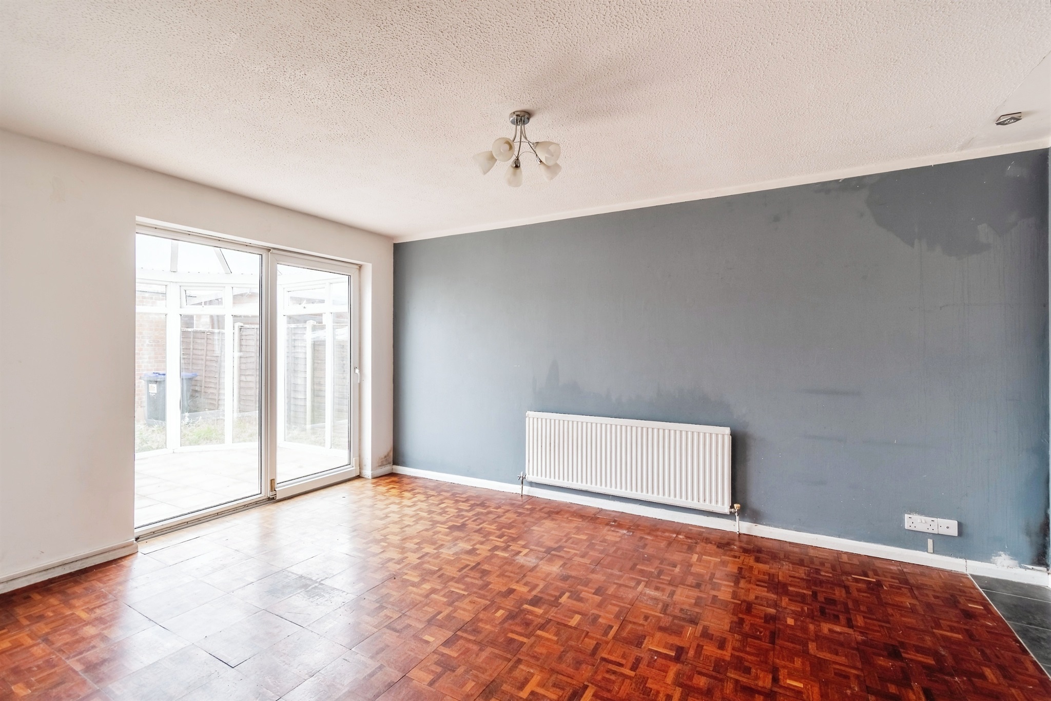 2 bed End of Terrace
