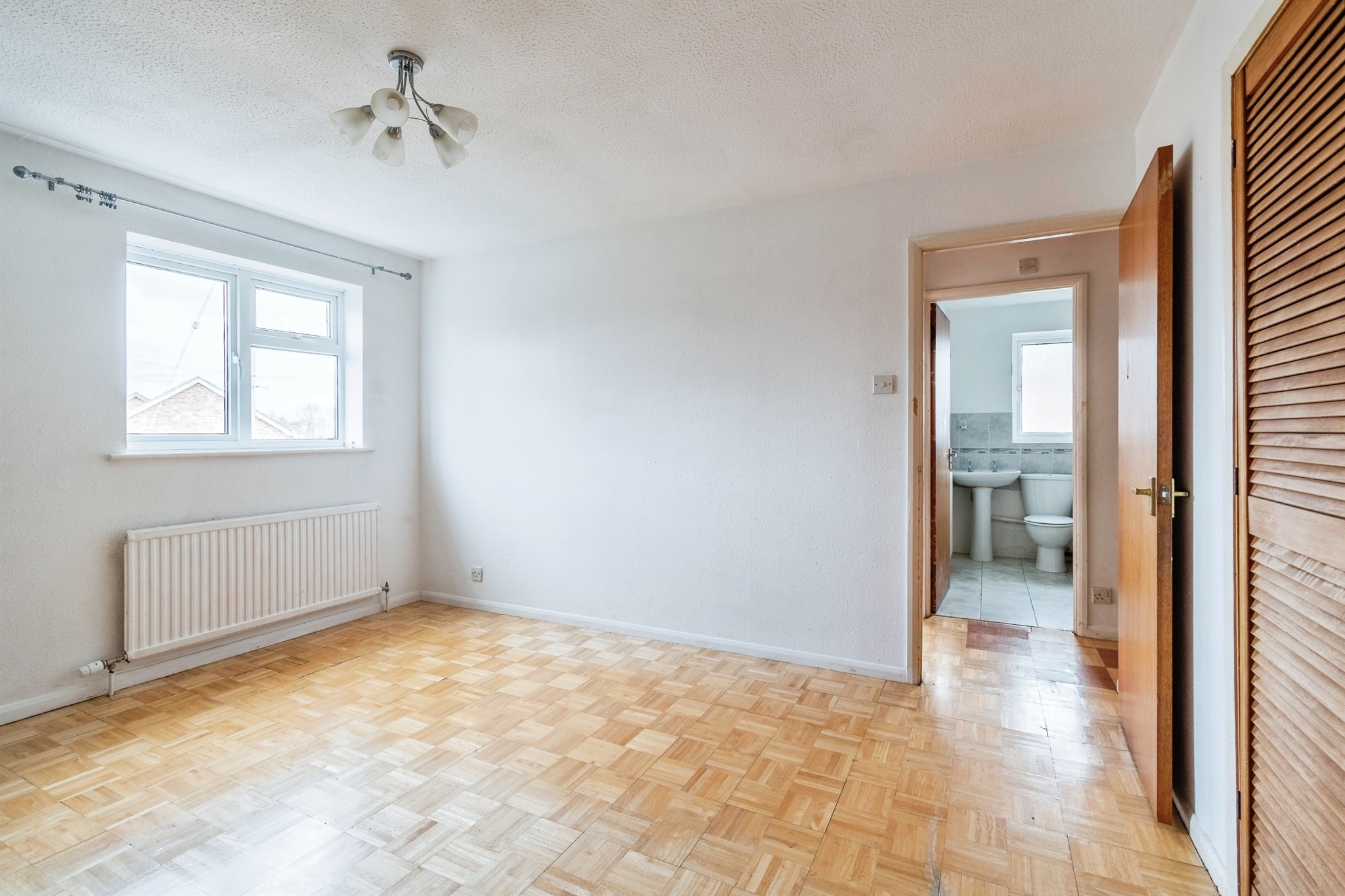 2 bed End of Terrace