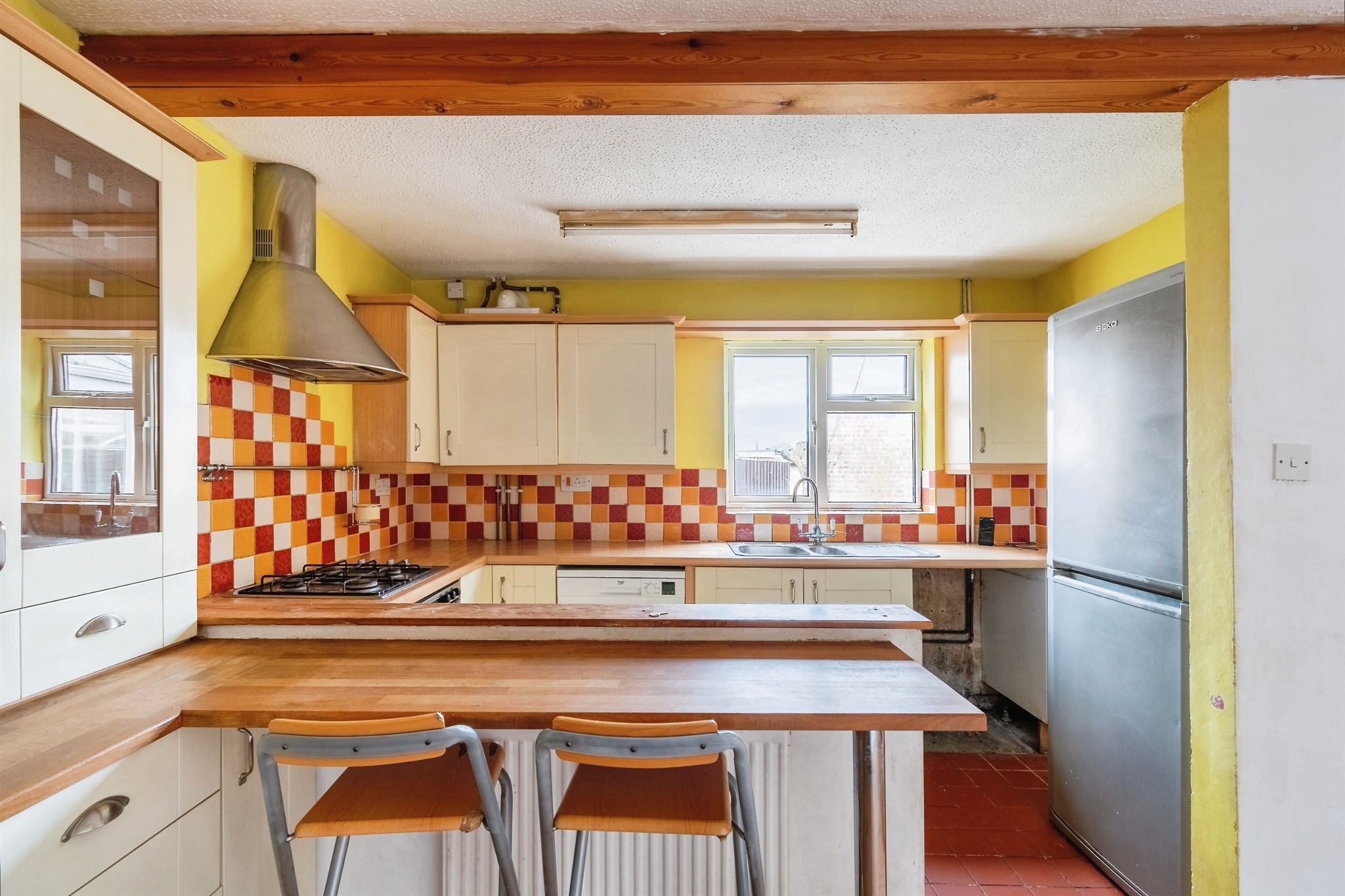 2 bed End of Terrace