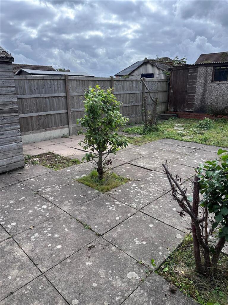 3 bed Semi-Detached
