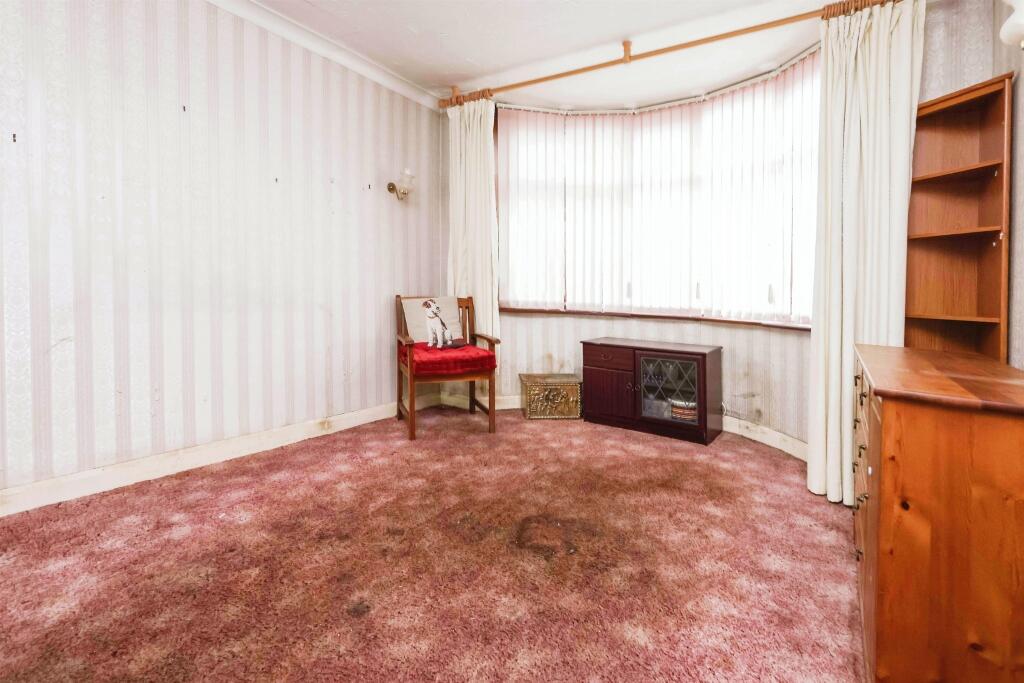 3 bed Semi-Detached