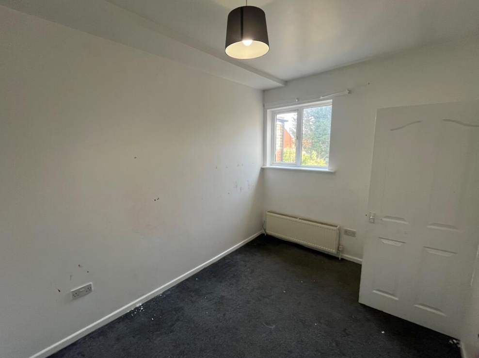 3 bed Terraced