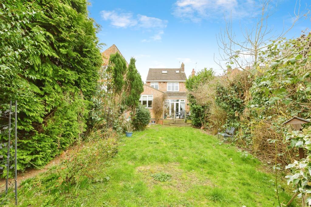 3 bed Detached