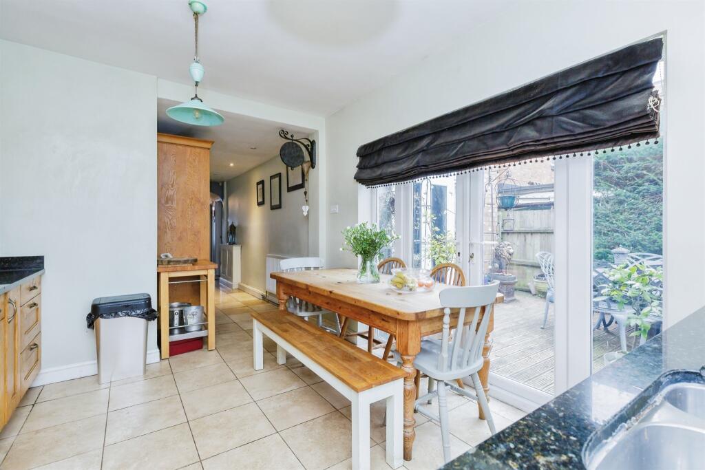 3 bed Detached