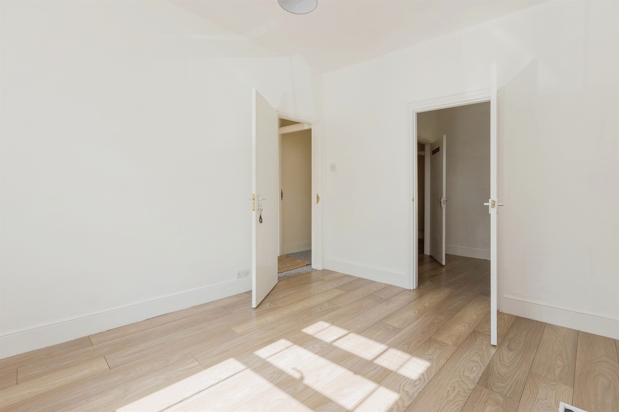 3 bed Block of Apartments