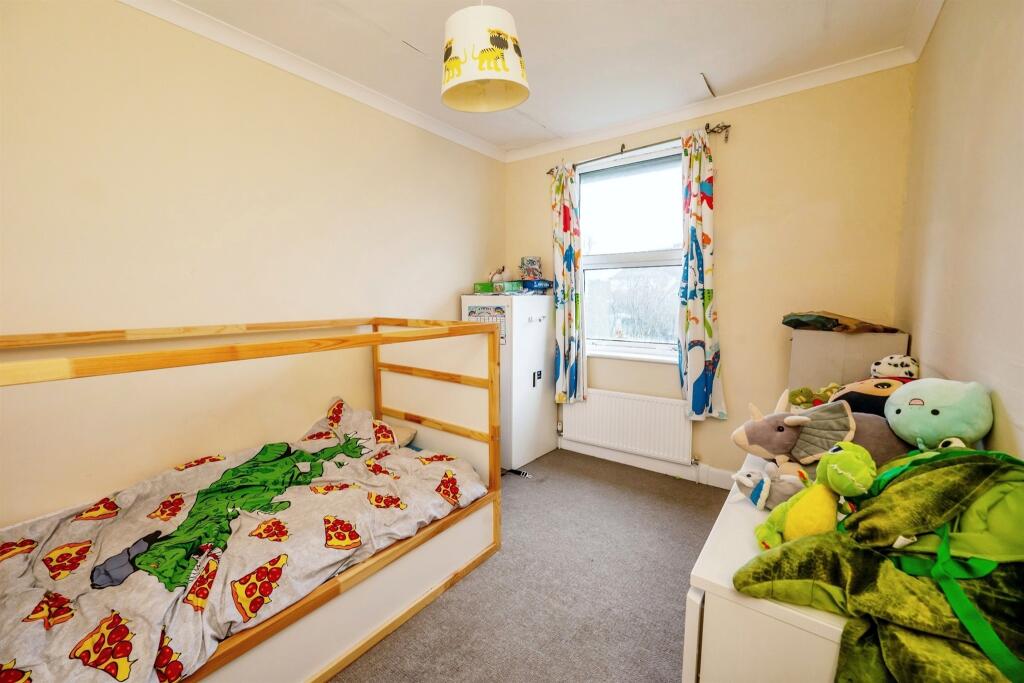3 bed Semi-Detached