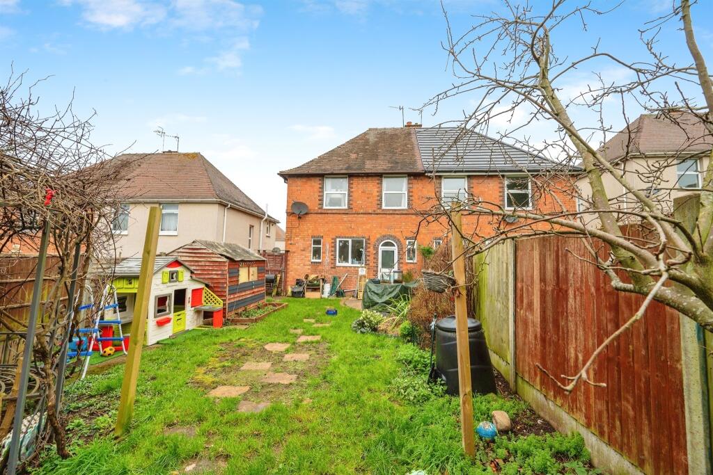 3 bed Semi-Detached