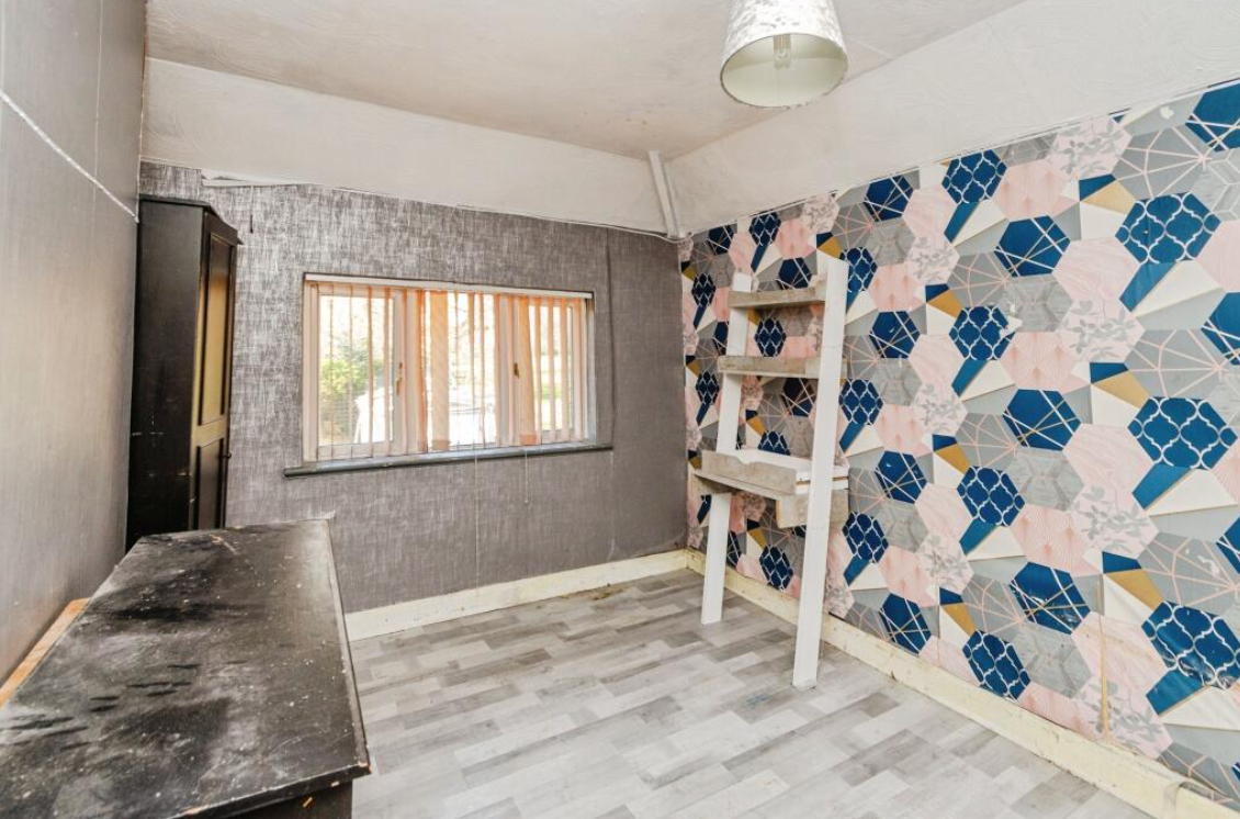 3 bed Semi-Detached