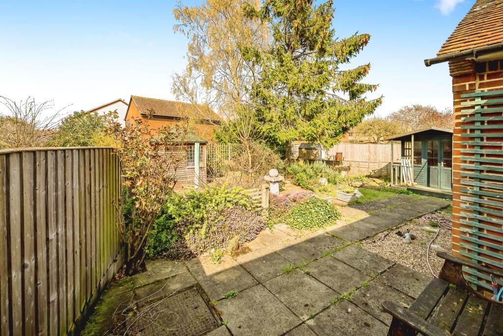 2 bed Detached Bungalow
