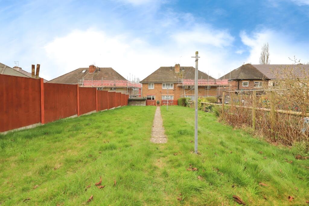3 bed Semi-Detached