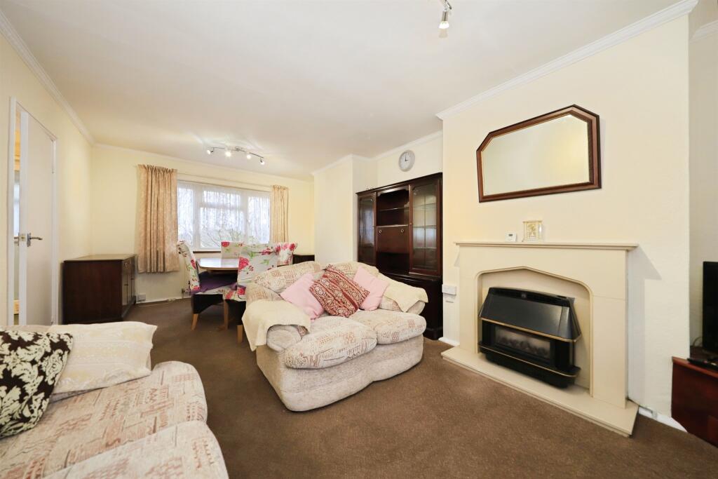 3 bed Semi-Detached