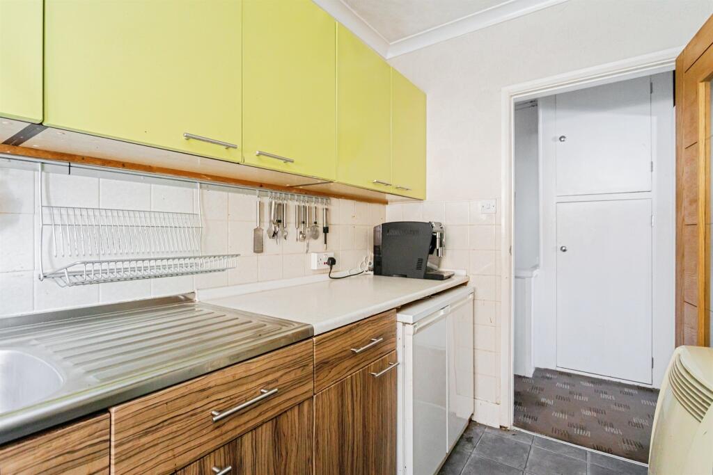 1 bed Apartment