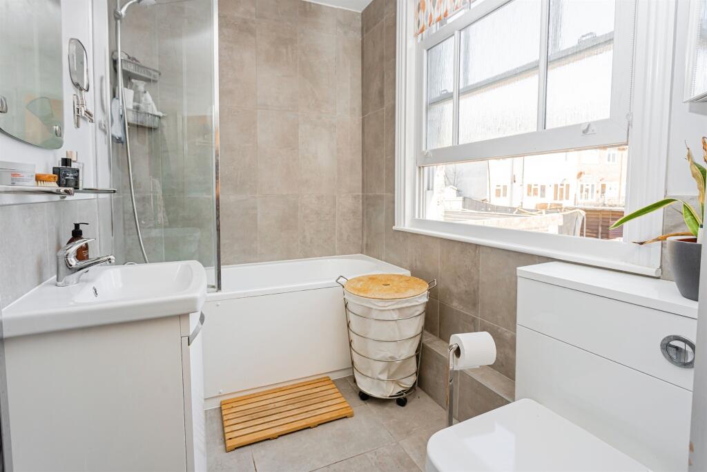 1 bed Apartment