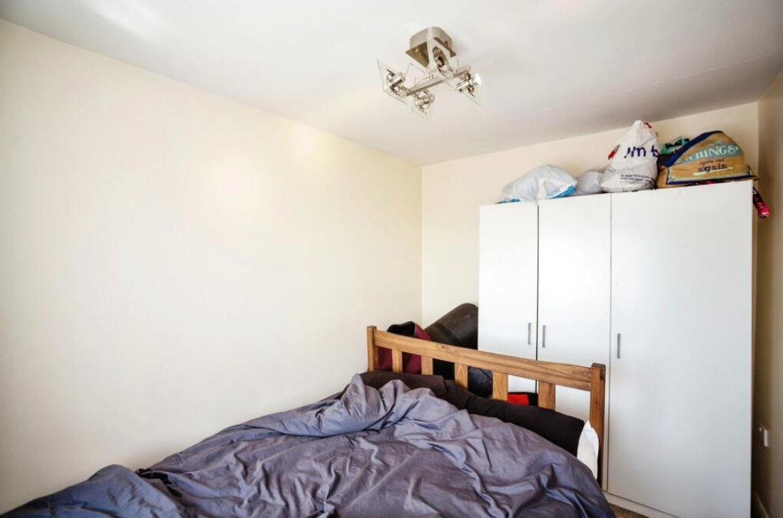 1 bed Apartment