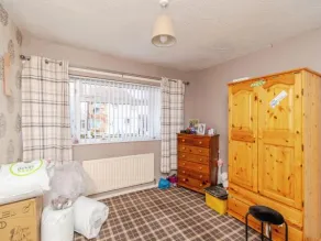 3 bed Maisonette
