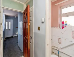 3 bed Maisonette