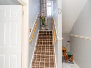3 bed Maisonette