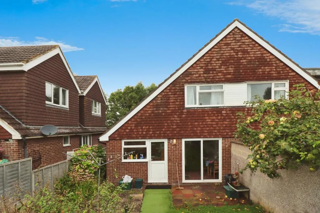 3 bed Semi-Detached