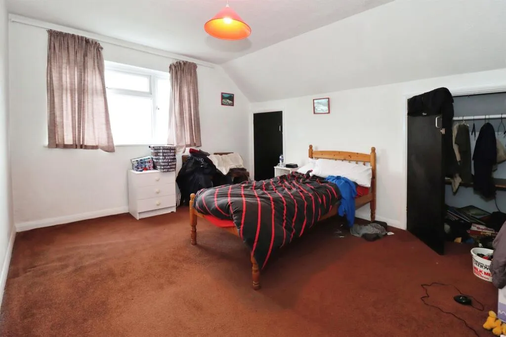 3 bed Semi-Detached