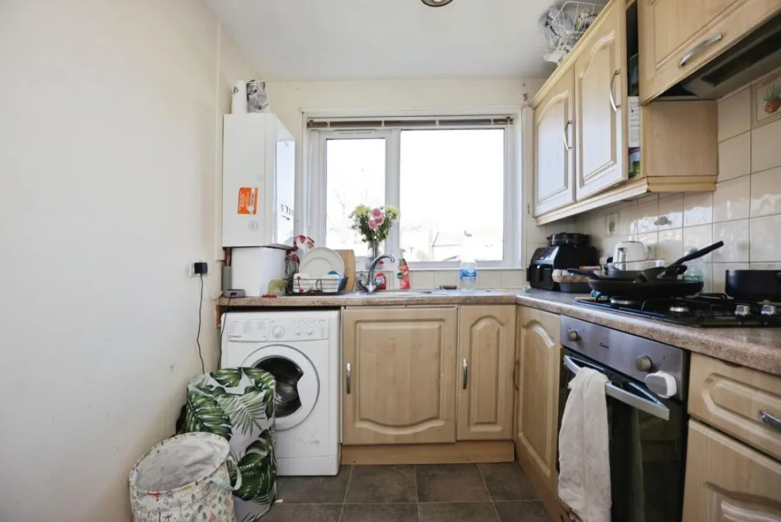 1 bed Ground Flat