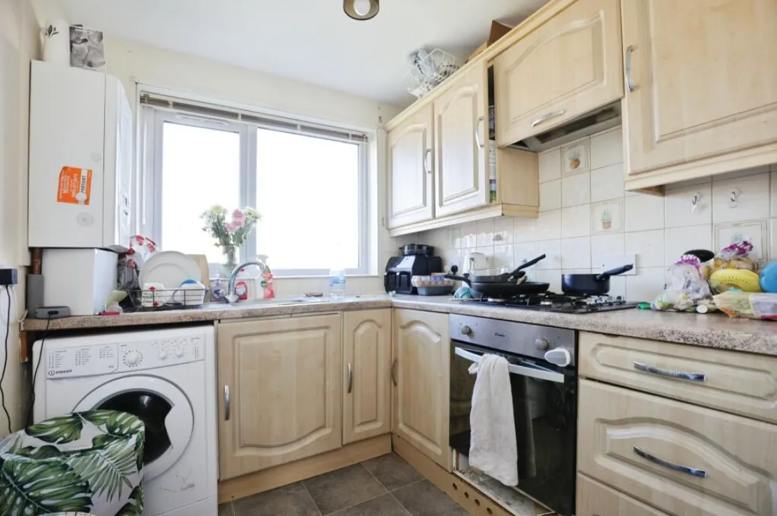 1 bed Ground Flat