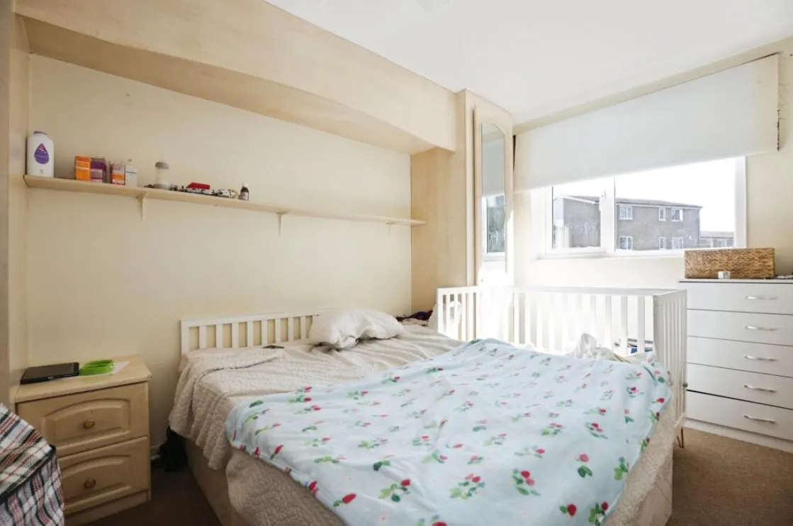 1 bed Ground Flat