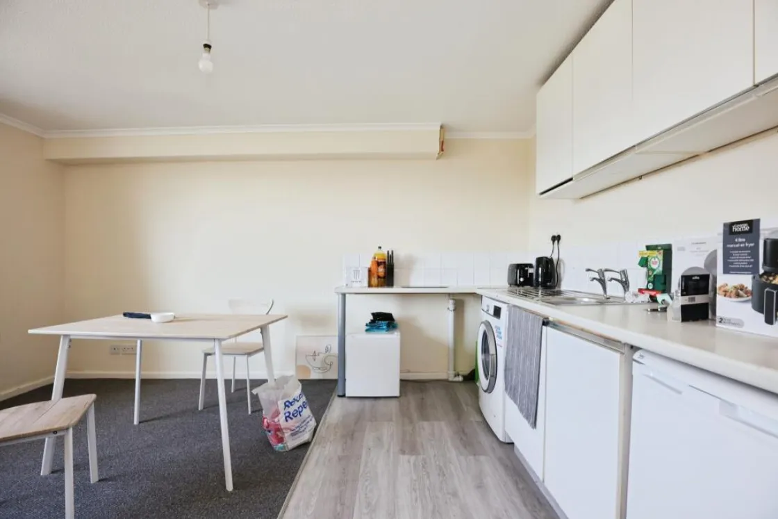 1 bed Apartment