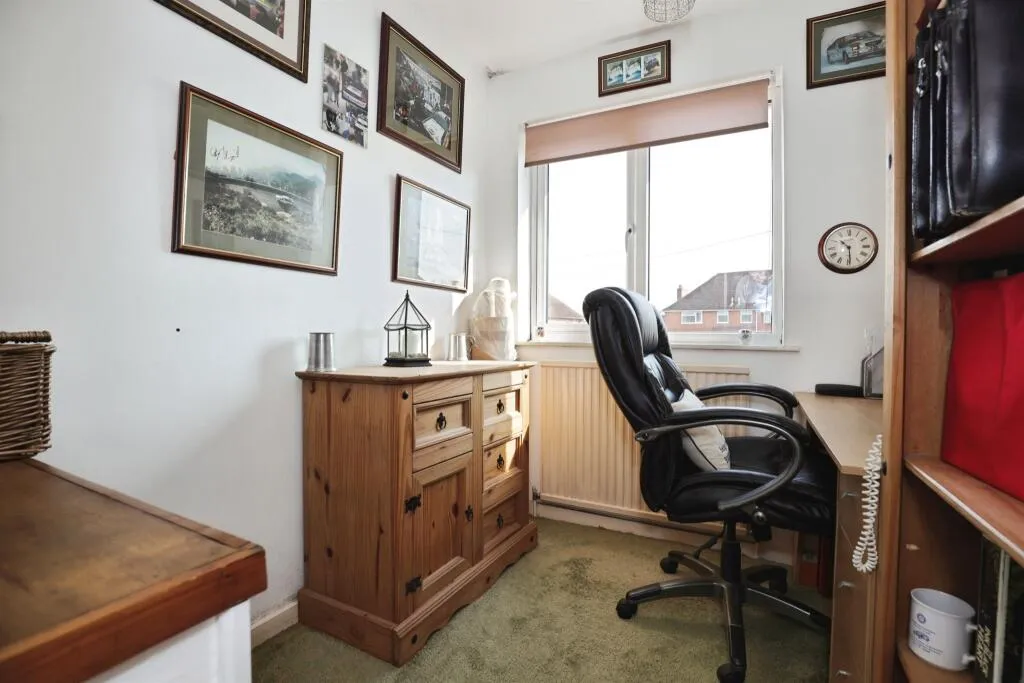 3 bed Semi-Detached