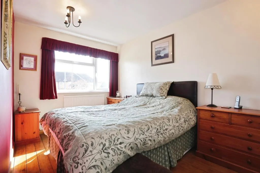 3 bed Semi-Detached