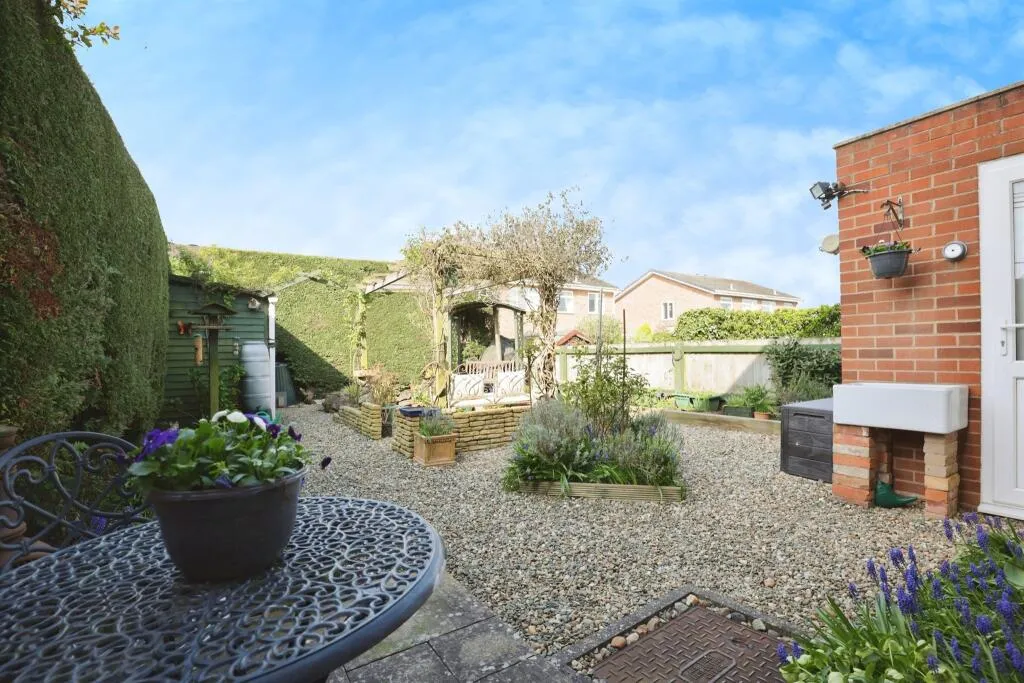 3 bed Semi-Detached