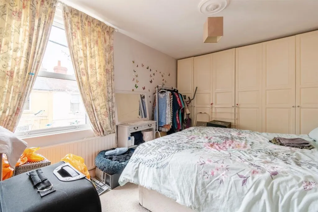 3 bed Terraced