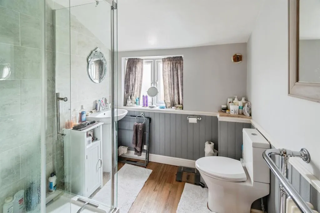 3 bed Terraced