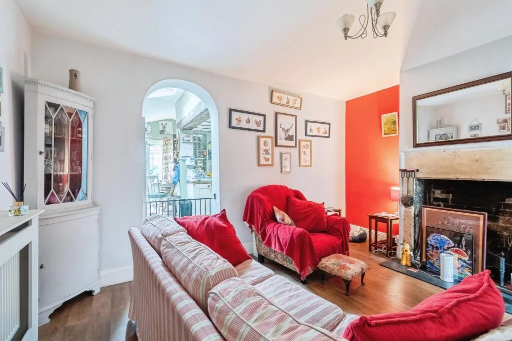 3 bed Terraced