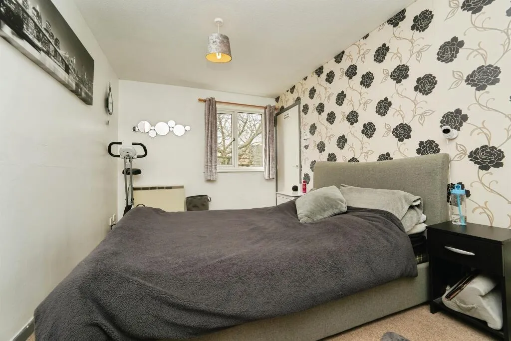 2 bed Terraced