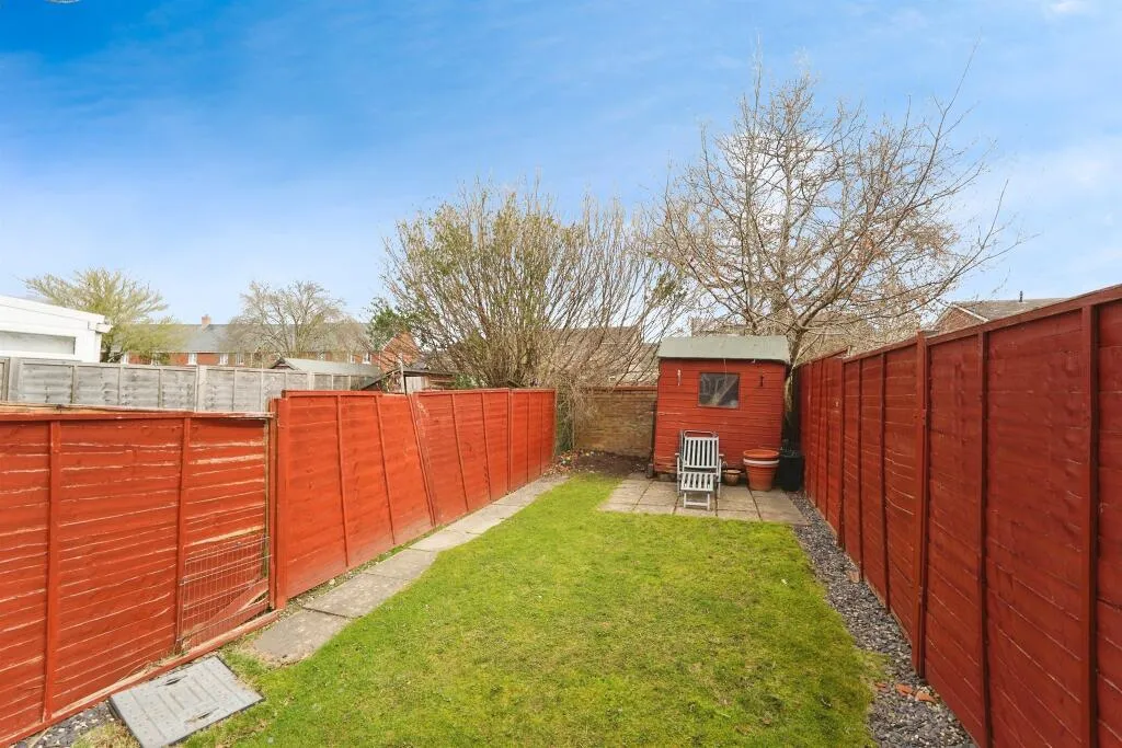 2 bed Terraced