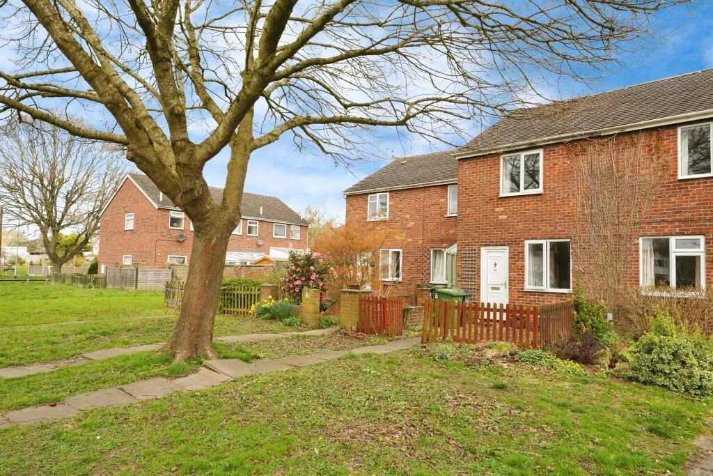 2 bed Terraced