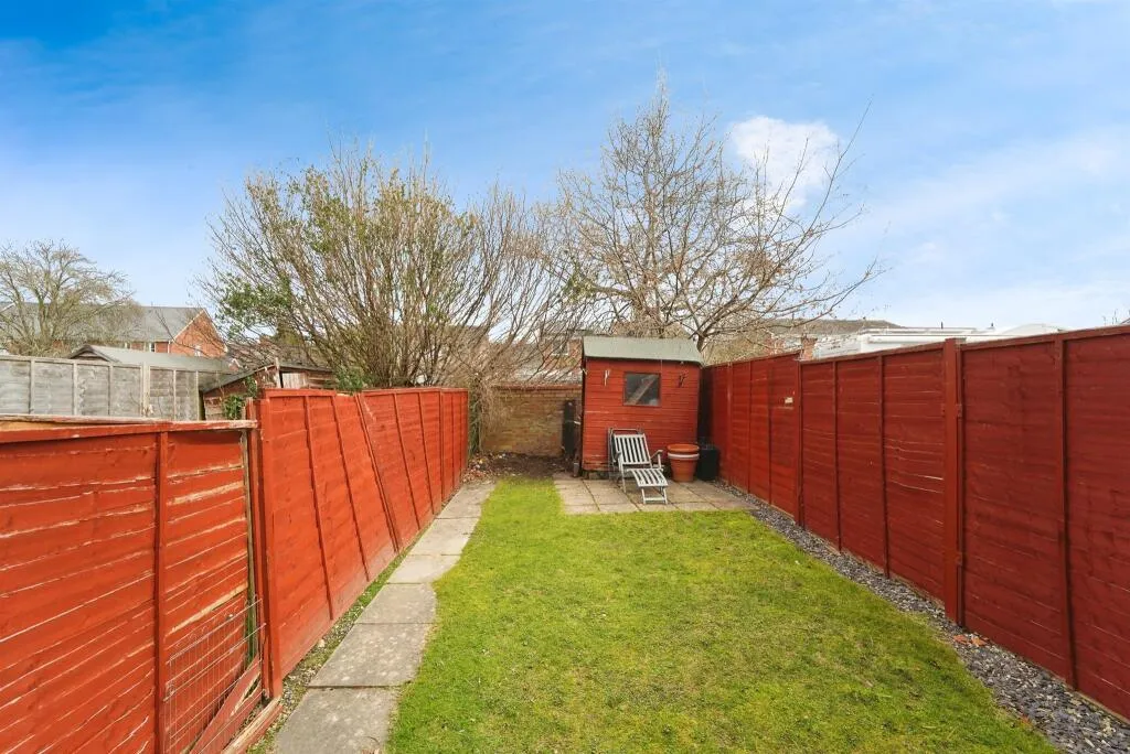 2 bed Terraced