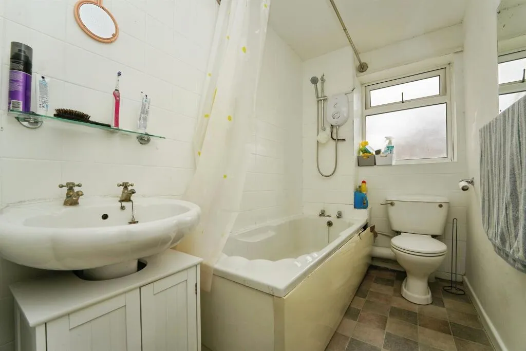 2 bed Terraced