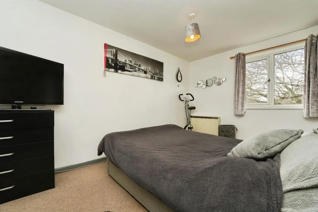 2 bed Terraced