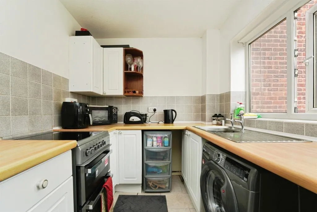 2 bed Terraced