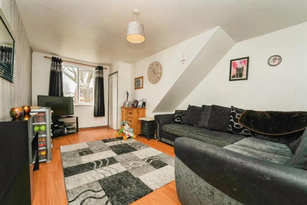 2 bed Terraced