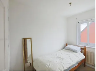 2 bed Terraced