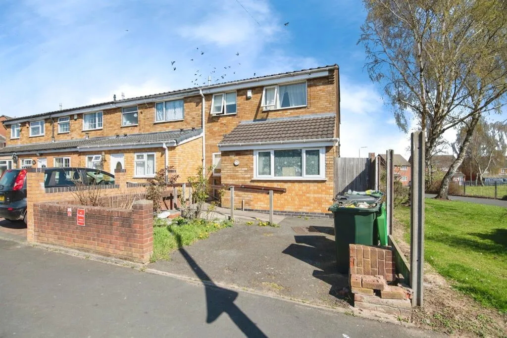 3 bed End of Terrace