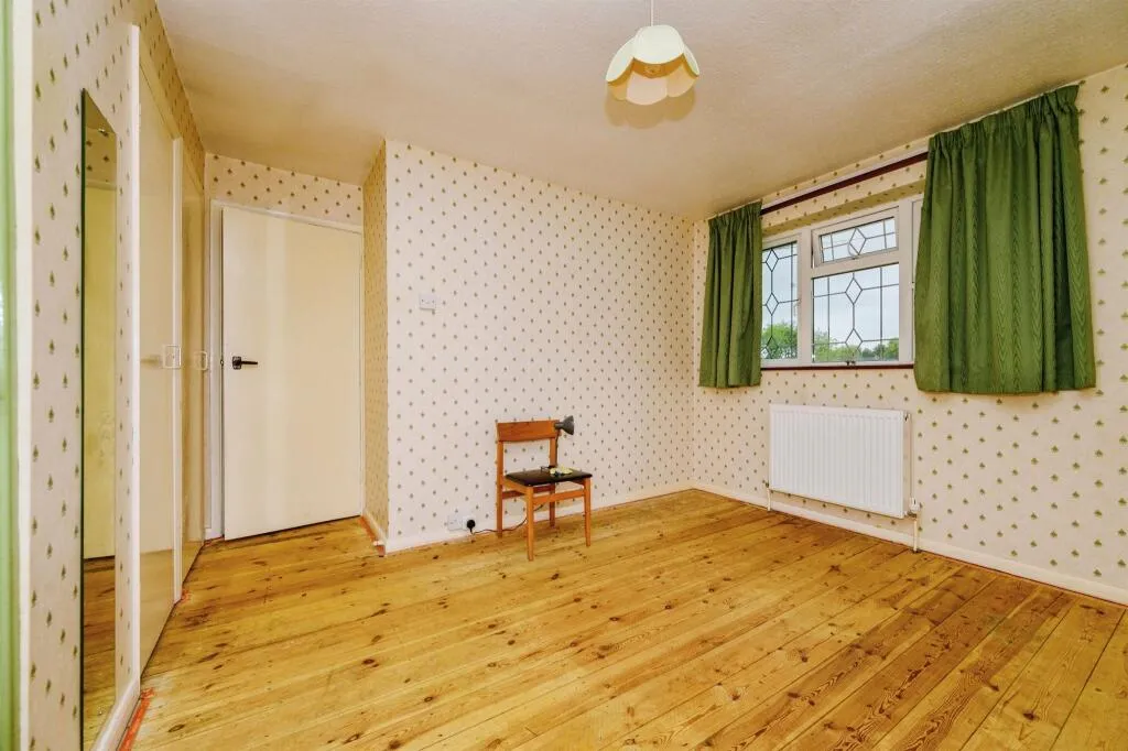 3 bed End of Terrace