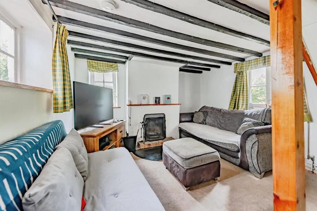 2 bed Cottage