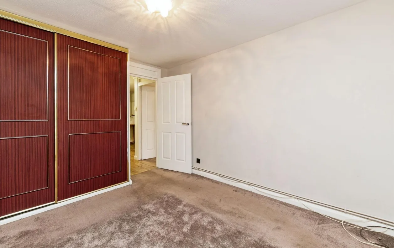 1 bed Apartment