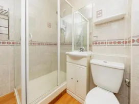 1 bed Apartment