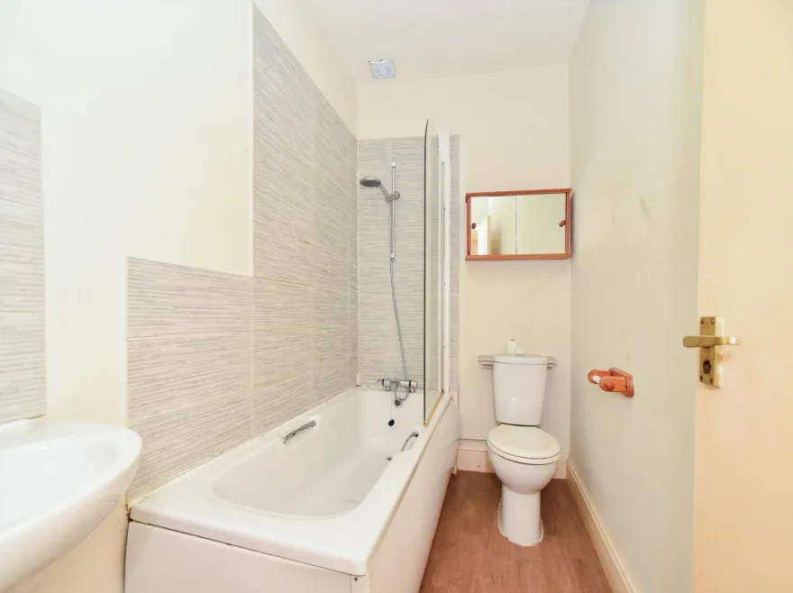 3 bed Semi-Detached