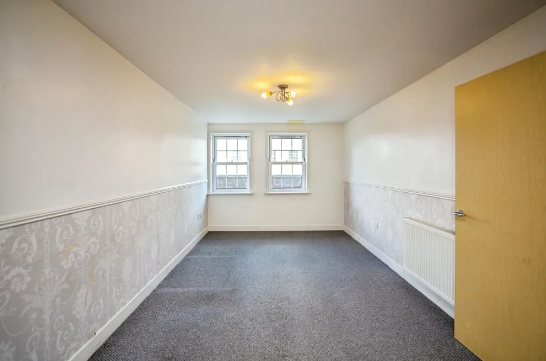 2 bed House